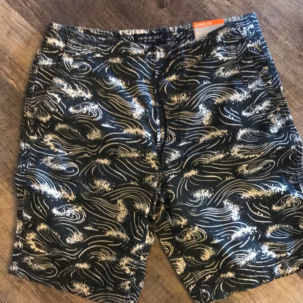 America Eagle 🦅 NWT board shorts size Small